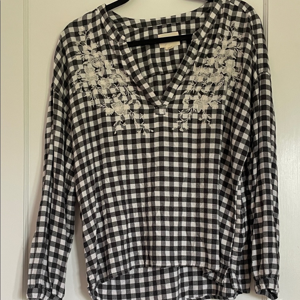 Black & White Gingham V‑Neck Embroidered Women's Top
